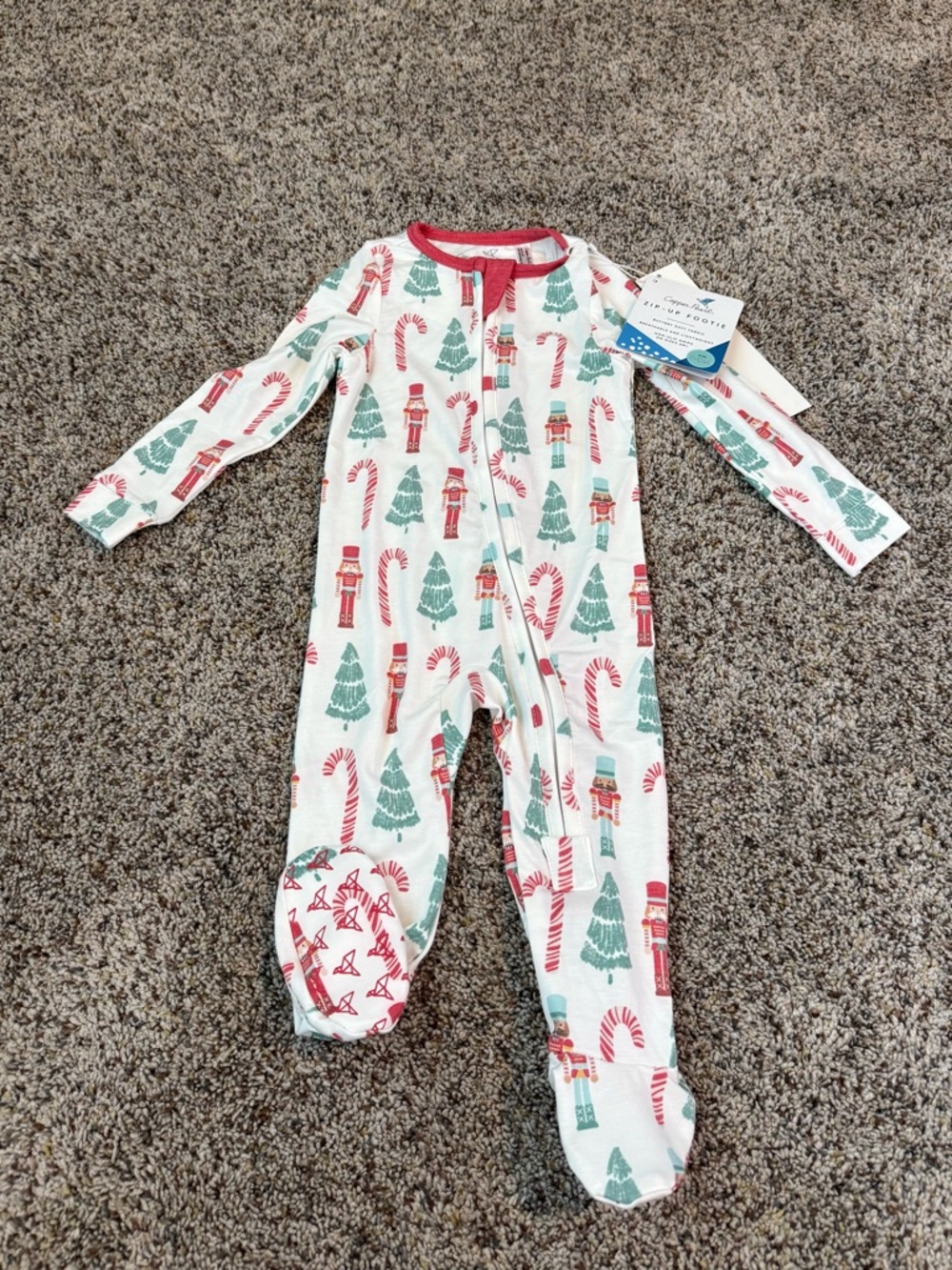 NWT Copper Pearl Christmas Nicholas Print Long Sleeve Footie Coverall Size 6-12M